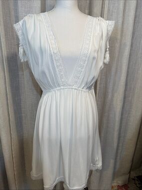 NWT Cupshe White Crochet Lace Tassel Swim Cover Up Dress Size M